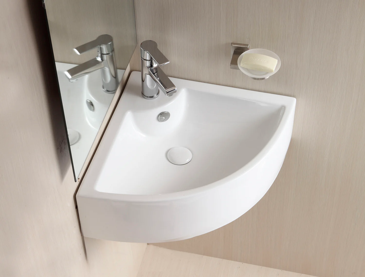 Crandall Corner Wall-Hung Basin - Image 3