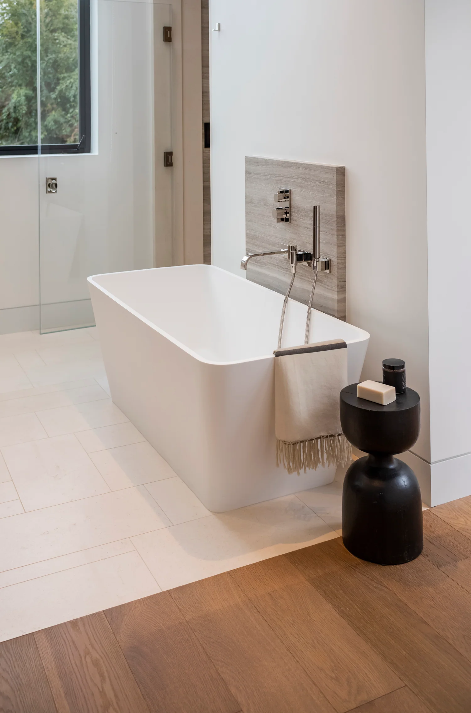 Romo 59" BARstone Freestanding Tub - Image 7
